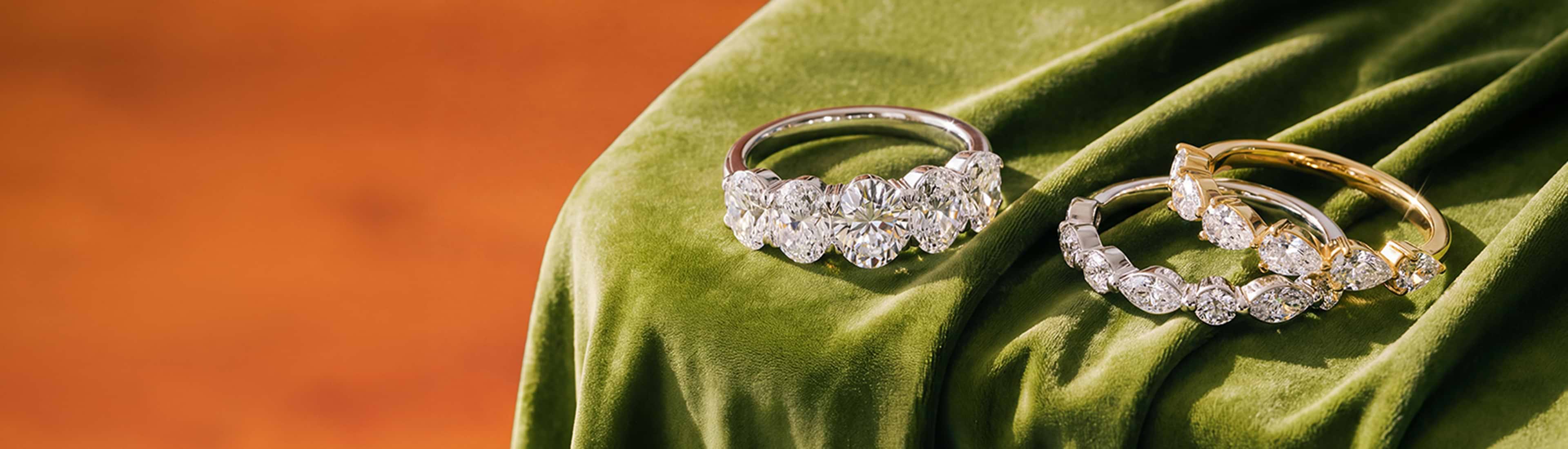 Wedding & Anniversary Bands