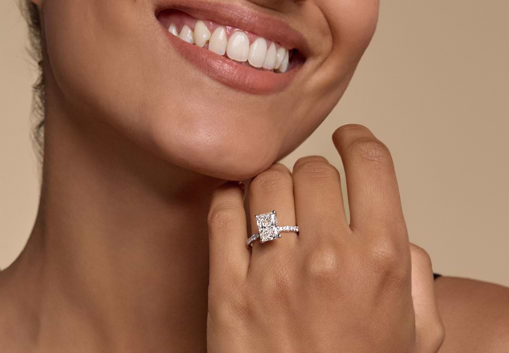 Custom Made Engagement Rings and Lab Grown Diamonds: A Perfect Combination for Your Special Day