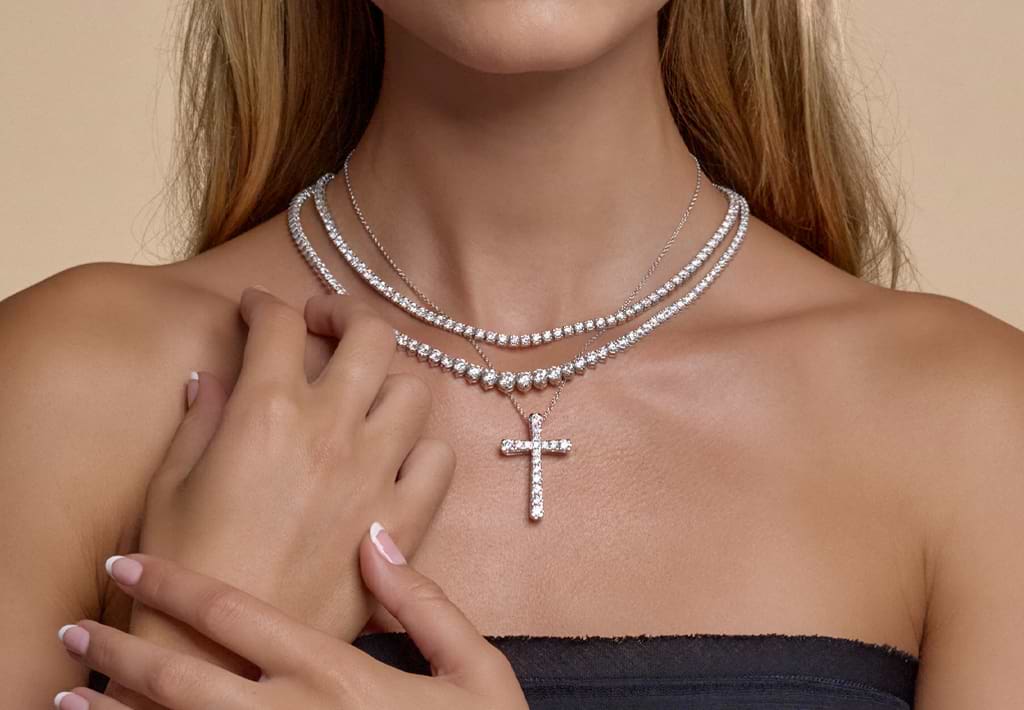 Diamond Initial