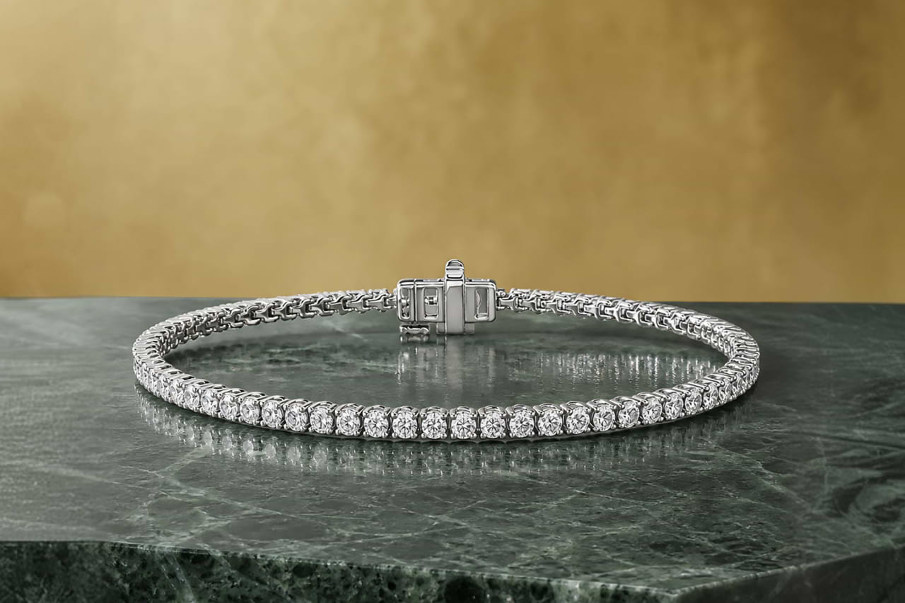 1 ctw Diamond Bracelet ($599 value) with purchase