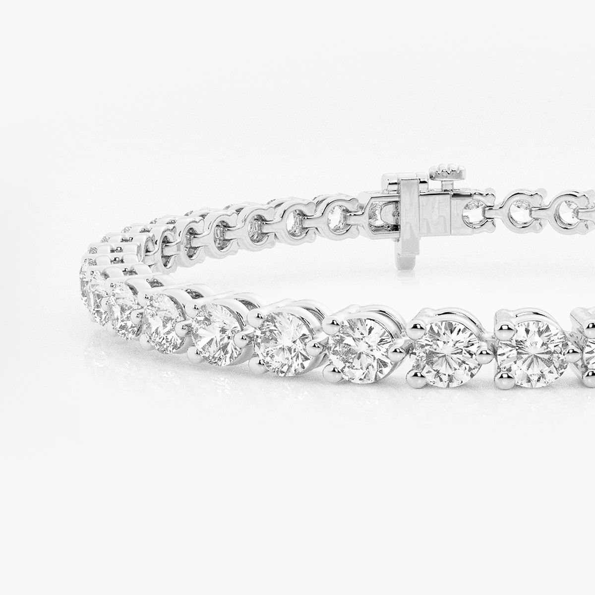 Additional Image 1 for  8 ctw Round Lab Grown Diamond Three-Prong Tennis Bracelet - 7 Inches