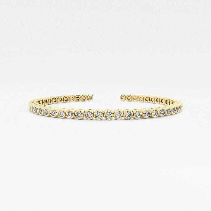 näas Flowing Bold Round Bangle Bracelet