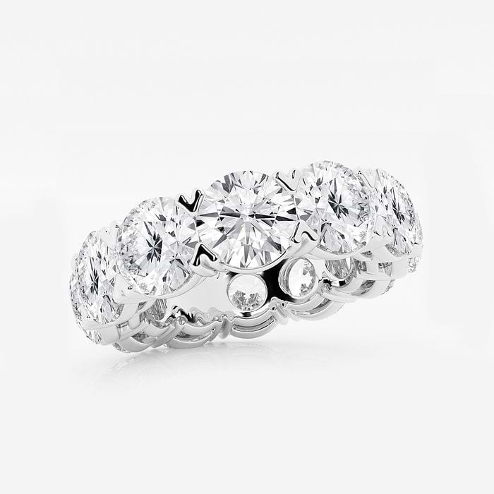 V-Prong Round Eternity Band