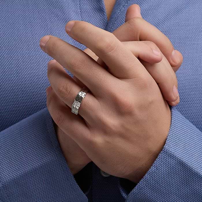 1/4 ctw Round Lab Grown Diamond Men's Wedding Band