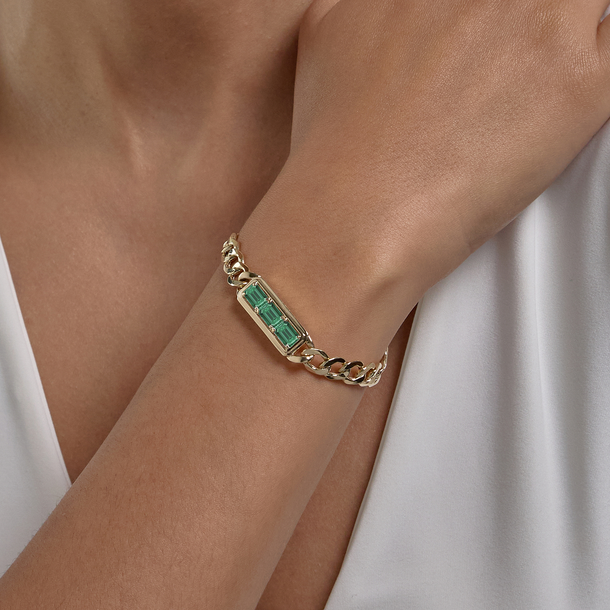 7x5 mm Emerald Cut Lab Grown Emerald Bracelet - 7 Inches