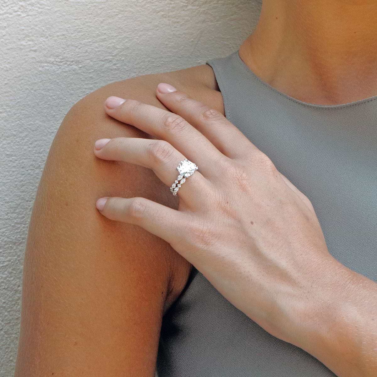 4 2/5 ctw Round Lab Grown Diamond Bridal Set 14K Yellow Gold, F, VS2