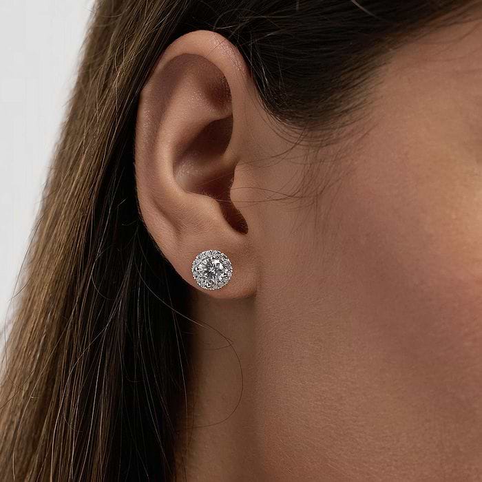 Halo Round Stud Earrings