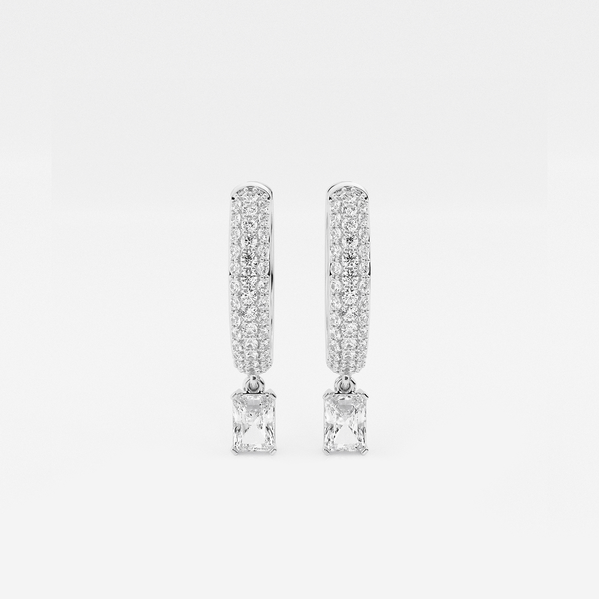 näas Bombë 7/8 ctw Radiant Lab Grown Diamond Huggie Hoop Earrings