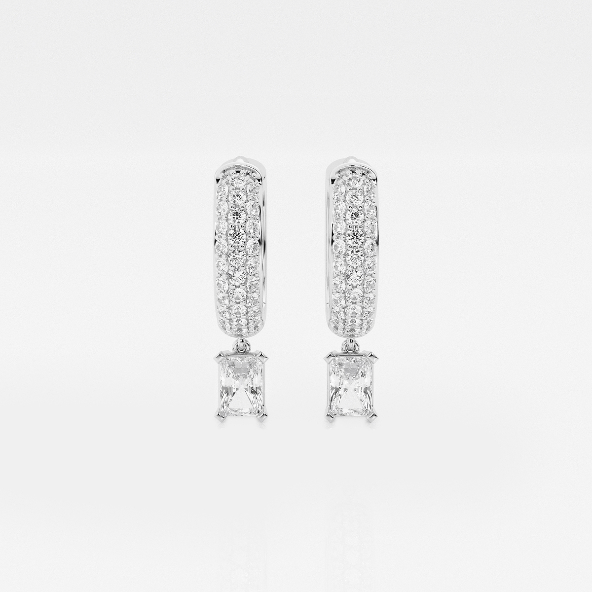 näas Bombë 2/3 ctw Radiant Lab Grown Diamond Huggie Hoop Earrings