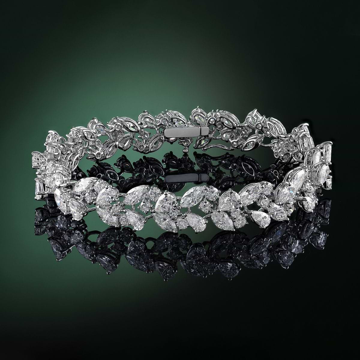 El Nido Bracelet 18K White Gold, F, VS2