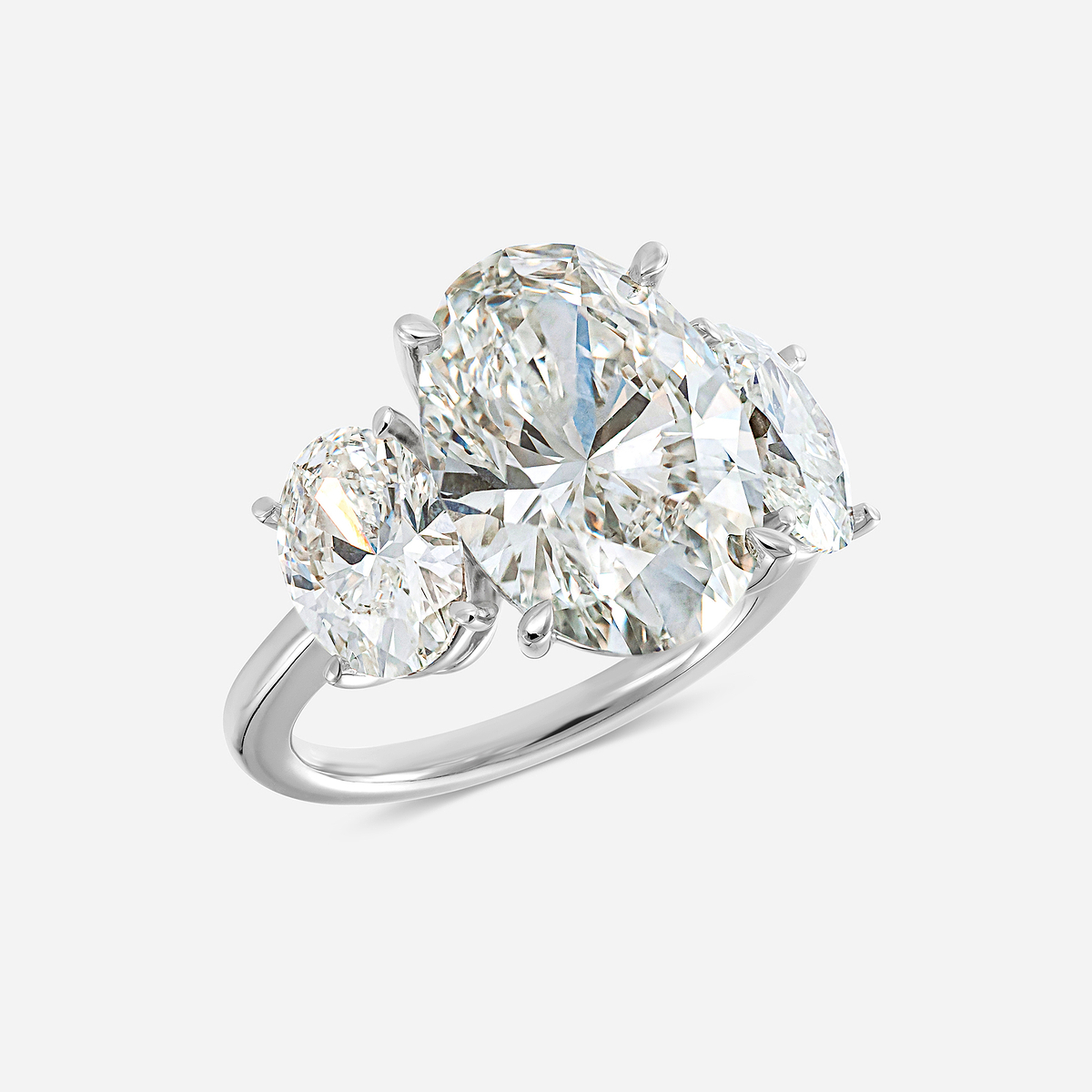 Sofia Ring 18K White Gold, GH, VS2+
