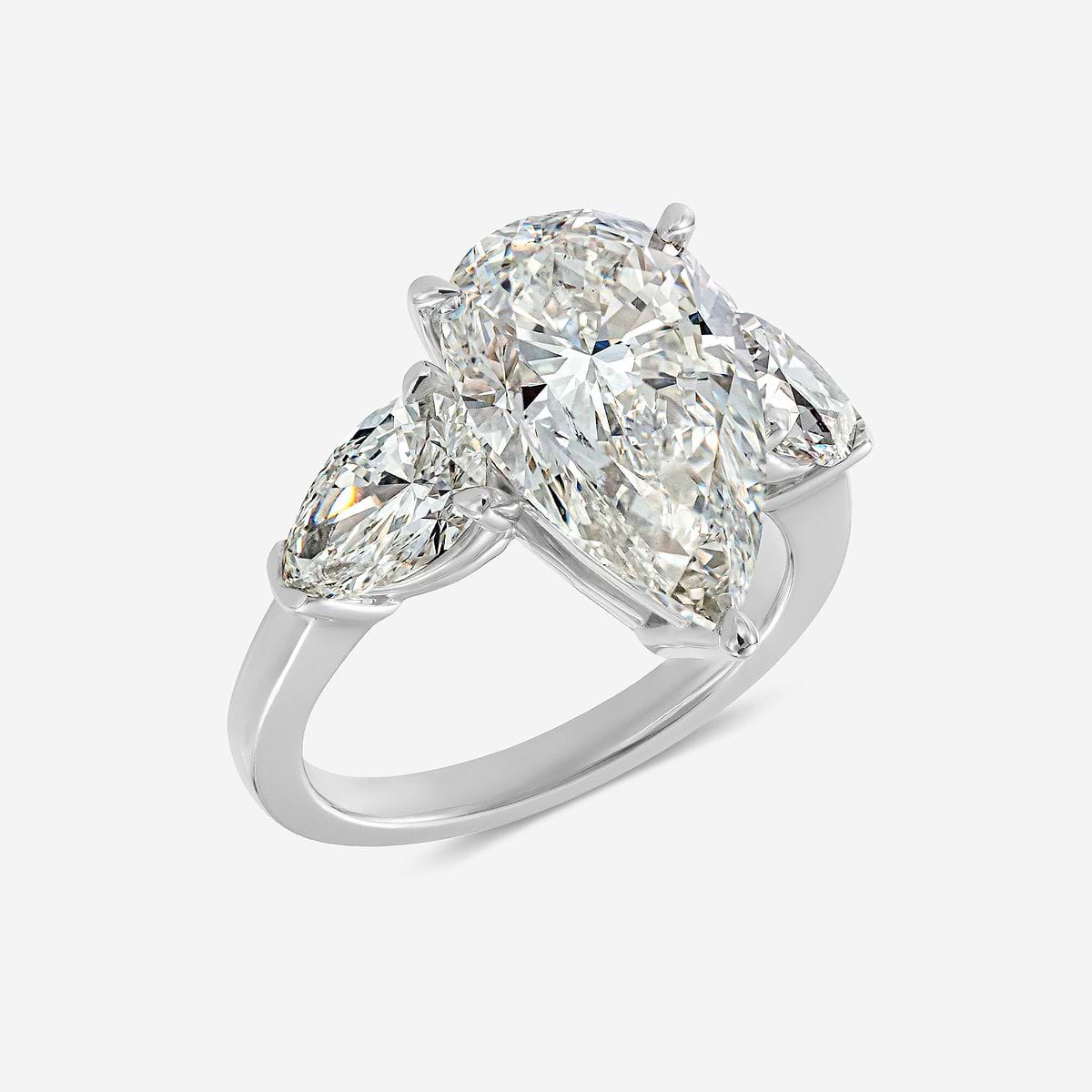 Milan Ring 18K White Gold, GH, VS2+