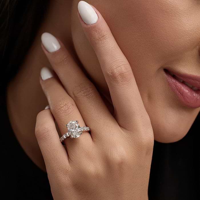 3 1/2 ctw Oval Lab Grown Diamond Graduated Engagement Ring