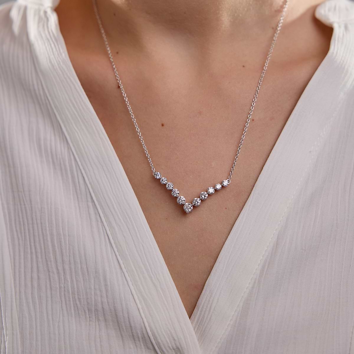 2 ctw Round Lab Grown Diamond Chevron Fashion Necklace