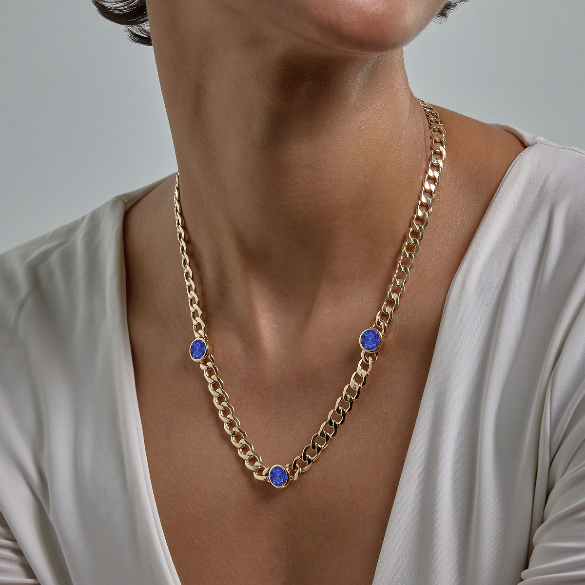 8 mm Round Cut Lab Grown Sapphire Necklace