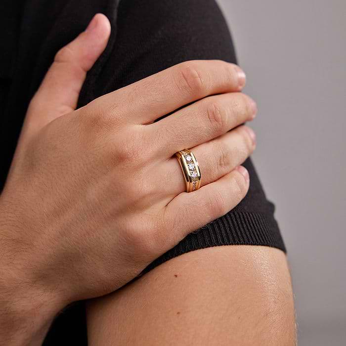 1 ctw Round Lab Grown Diamond Men's Channel Set Wedding Band