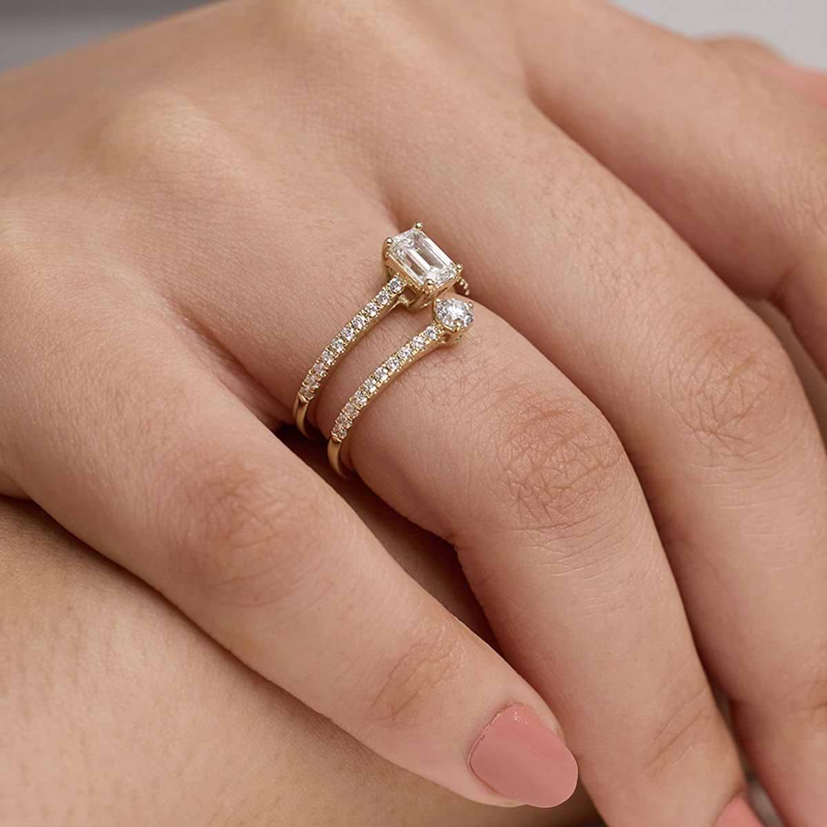1 1/4 ctw Toi Et Moi Emerald and Round Fashion Ring