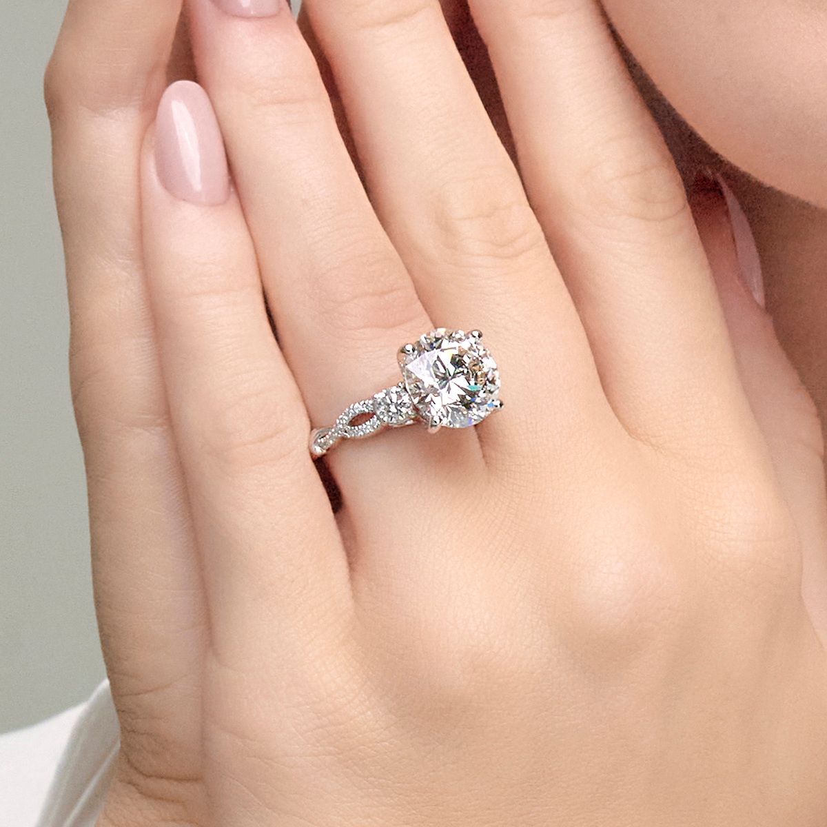 8 5/8 ctw Round Lab Grown Diamond Swirl Engagement Ring