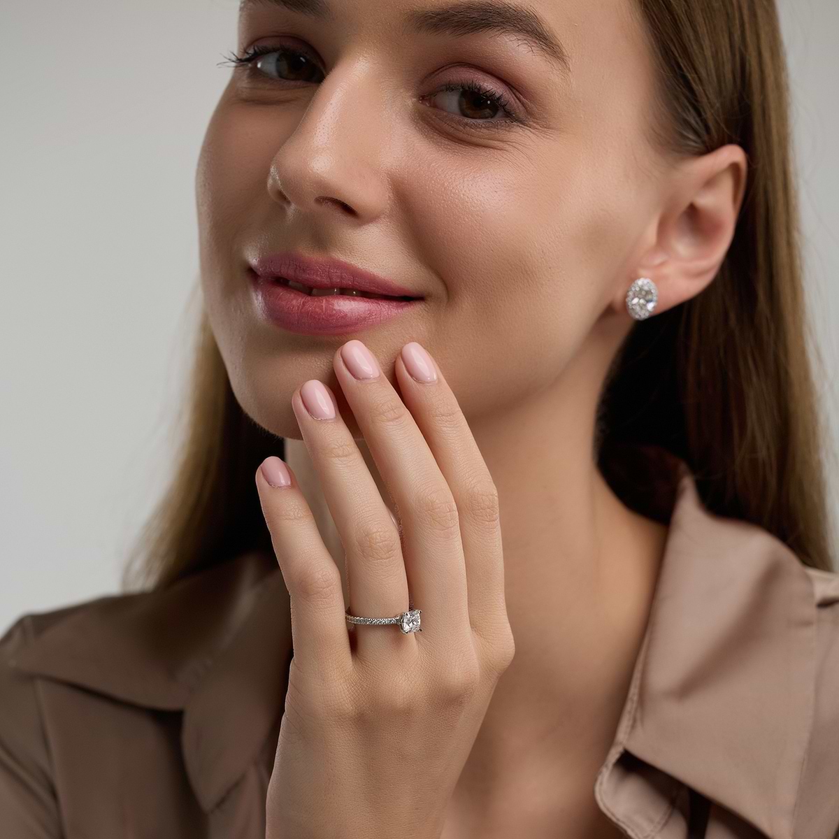 Additional Image 2 for  6 1/5 ctw Cushion Lab Grown Diamond Scalloped classic Pave Solitaire Engagement Ring with Side Stones